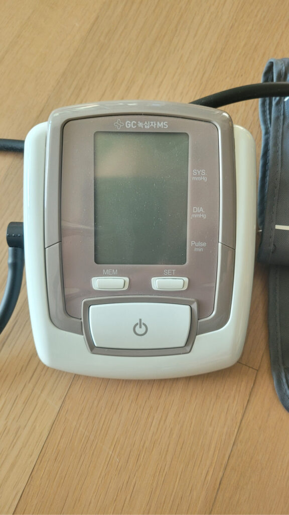 가정용 혈압 측정기